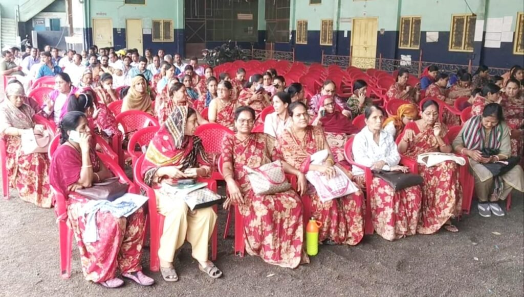 काम का दबाव : आखिर निगम कर्मचारी क्यों हुए नाराज, किसके सामने दे डाली हड़ताल पर जाने की चेतावनी, पढ़े विस्तृत खबर 1 IMG 20230321 WA0060