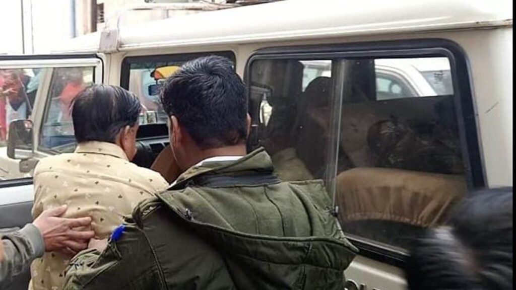 रतलाम में छेड़छाड़ : नगर निगम के सेवानिवृत्त इंजीनियर पर गंभीर आरोप, पॉक्सो सहित विभिन्न धाराओं में मुकदमा 1 08 01 2024 ratlam nerws 8 jan