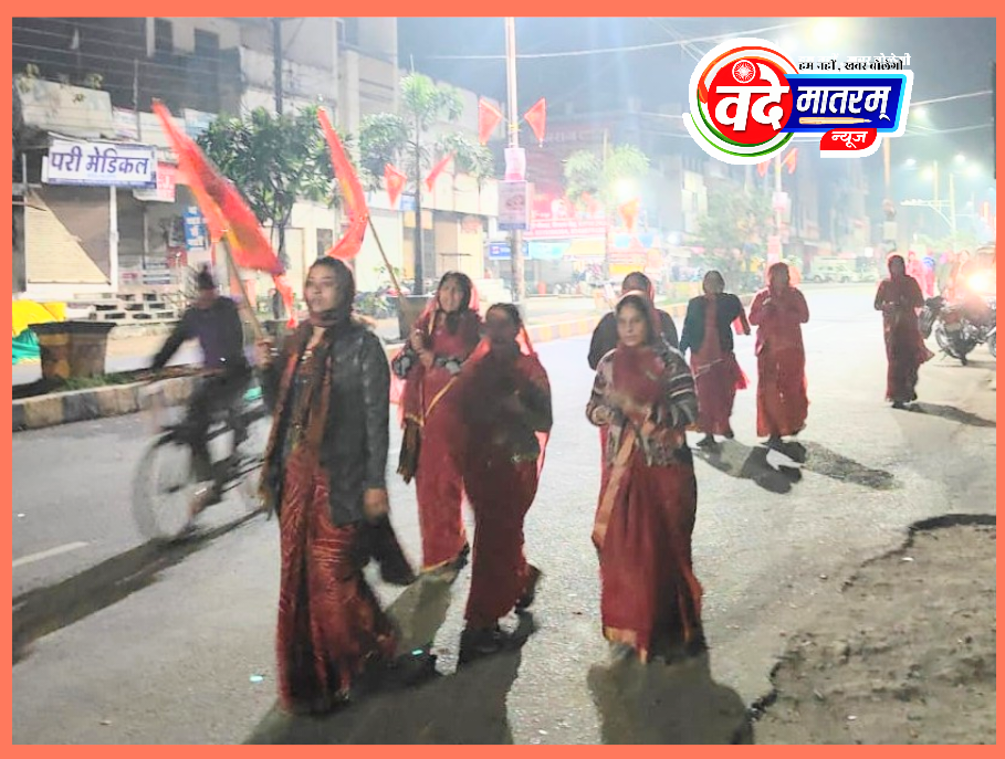 रतलाम में उत्साह : बाजार हुए राममय, भव्य राममंदिर निर्माण की प्रिंटेड साड़ी की महिलाओं में बढ़ी डिमांड 1 404557 C adbanao3