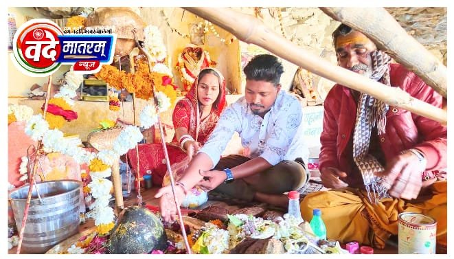 सत्यम् शिवम् सुन्दरम् : हर-हर महादेव की चारों ओर रही गूंज, पावन पर्व पर श्रद्धालुजन की देवालयों में उमड़ी भीड़ 2 IMG 20240309 WA0013