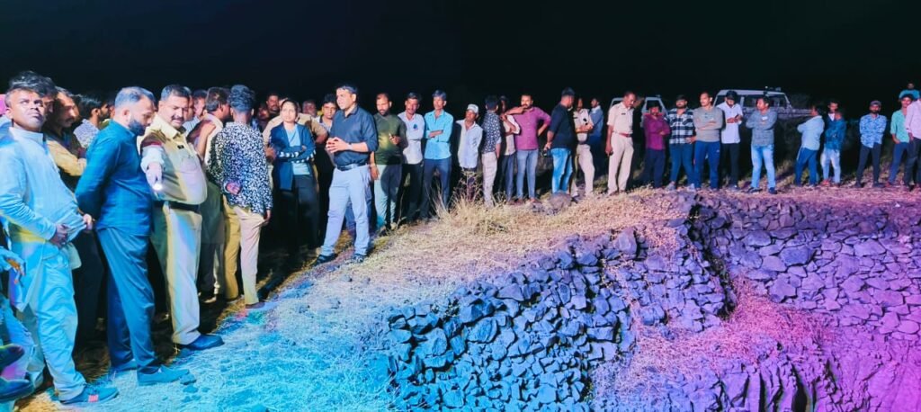 शादी की खुशी मातम में बदली : रतलाम में रस्म के दौरान आतिशबाजी से खेत में भभकी आग, कुएं में गिरने से दो युवको की मौत 3 IMG 20240414 WA0017