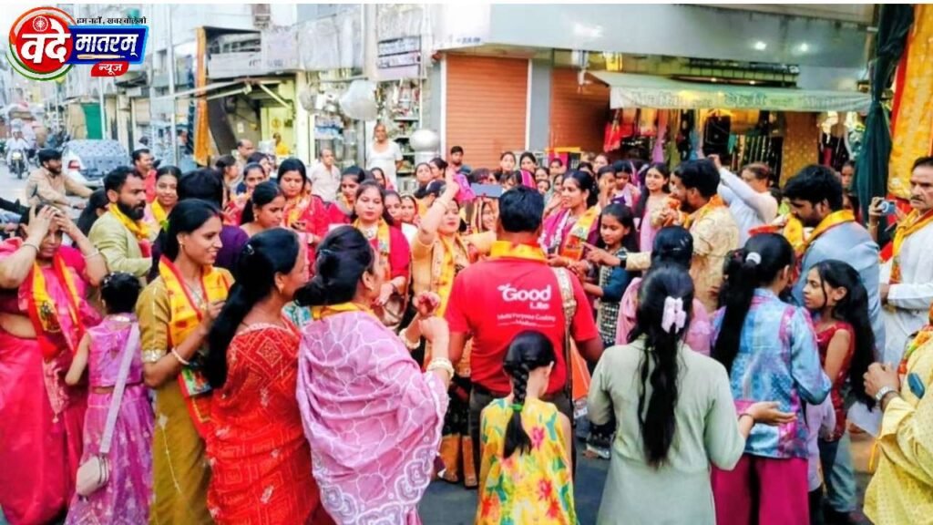 Ratlam : राधा-कृष्ण मंदिर में श्रीमद्भागवत कथा का भव्य समापन, रुक्मणी विवाह और सुदामा चरित्र ने बांधा समां 2 20260524 084413