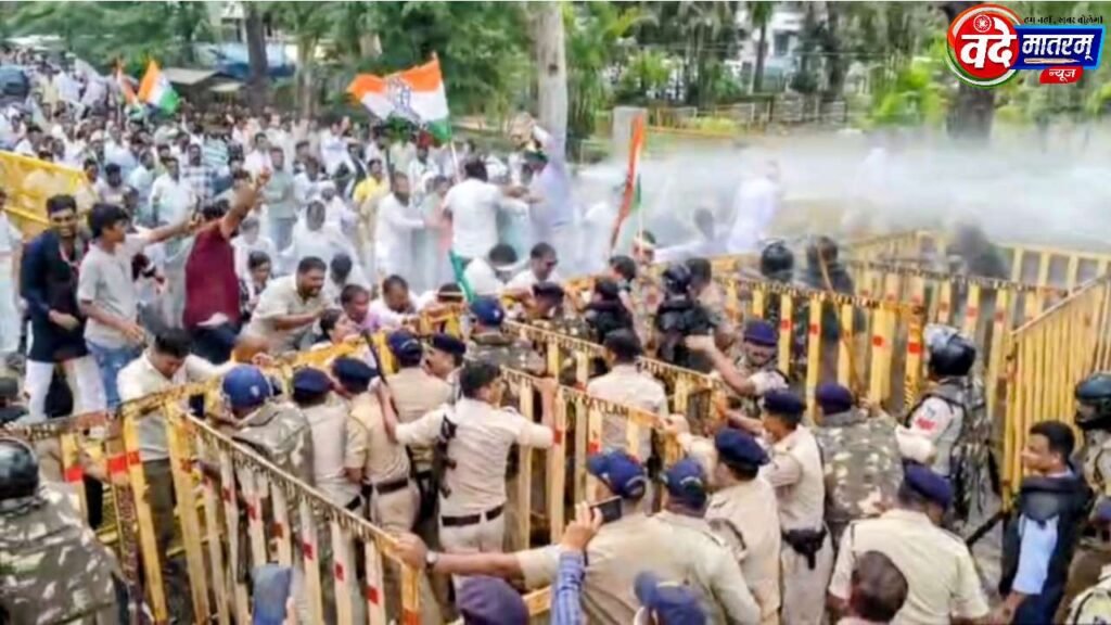 Congress protest in Ratlam